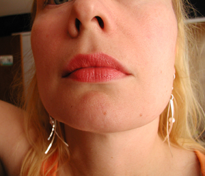 dr. hauschka #01 lipstick amoroso